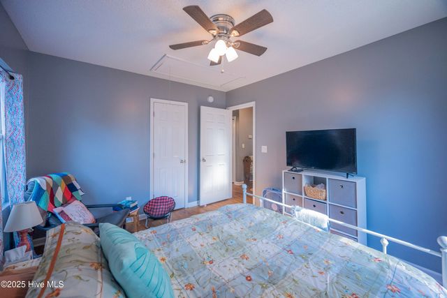 410 Sherwood Road, Jacksonville, NC 28540