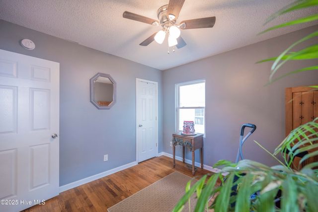 410 Sherwood Road, Jacksonville, NC 28540