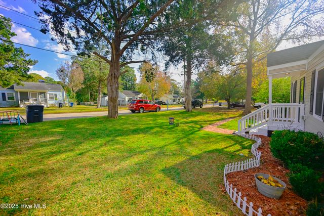 410 Sherwood Road, Jacksonville, NC 28540