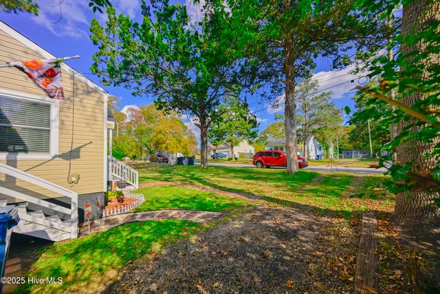 410 Sherwood Road, Jacksonville, NC 28540