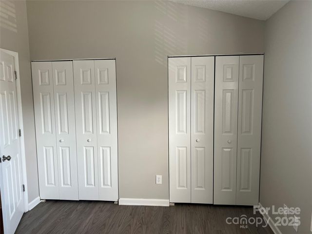 6075 Cougar Lane, Charlotte, NC 28269