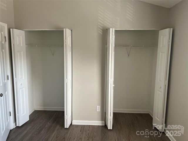 6075 Cougar Lane, Charlotte, NC 28269