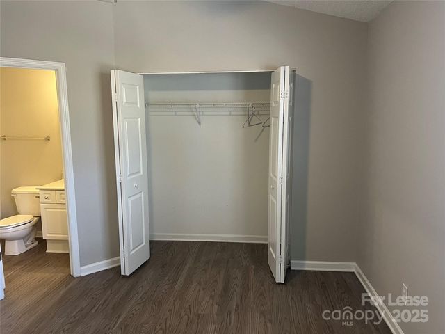 6075 Cougar Lane, Charlotte, NC 28269