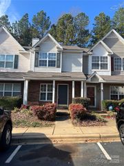 6075 Cougar Lane, Charlotte, NC 28269