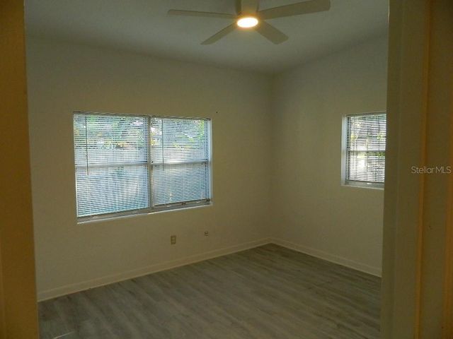 944 KENSINGTON DRIVE, Orlando, FL 32808
