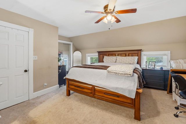 207 E Jefferson STREET, Oconomowoc, WI 53066