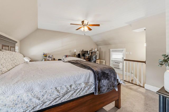 207 E Jefferson STREET, Oconomowoc, WI 53066
