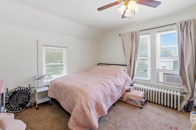 207 E Jefferson STREET, Oconomowoc, WI 53066