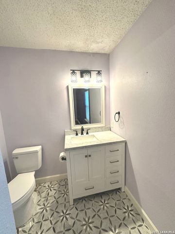 5843 BURKLEY SPRINGS ST, San Antonio, TX 78233
