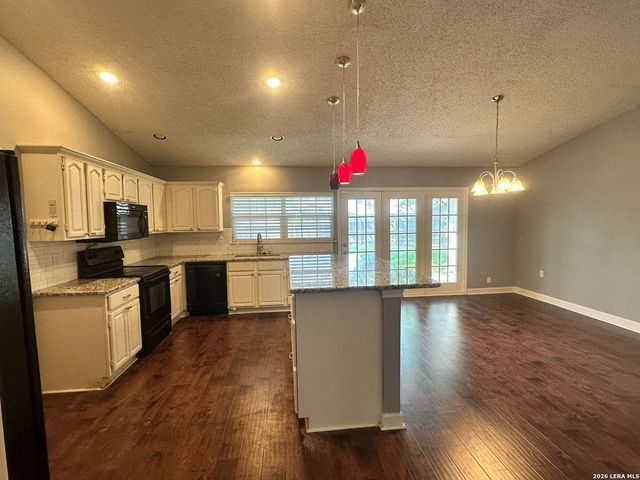 5843 BURKLEY SPRINGS ST, San Antonio, TX 78233