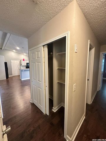 5843 BURKLEY SPRINGS ST, San Antonio, TX 78233