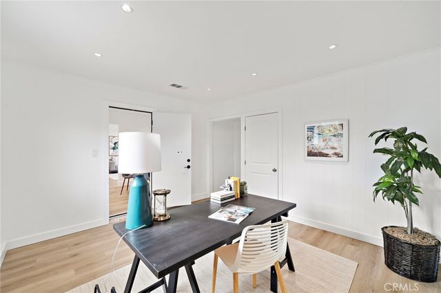1410 W Camden Place, Santa Ana, CA 92704