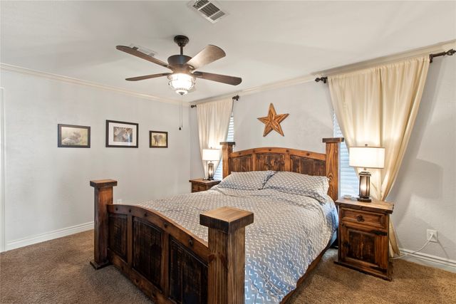 247 Admiral Drive, Gun Barrel City, TX 75156