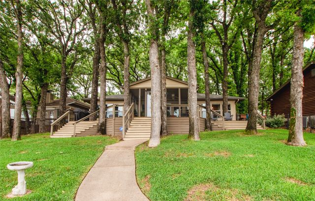 247 Admiral Drive, Gun Barrel City, TX 75156