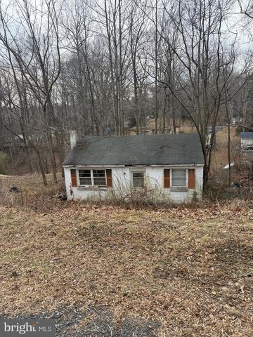 26861 PINE DR, Mechanicsville, MD 20659