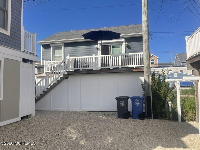 123 W Kingfisher Way, Lavallette, NJ 08735