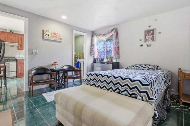 727 S I Street, Livermore, CA 94550