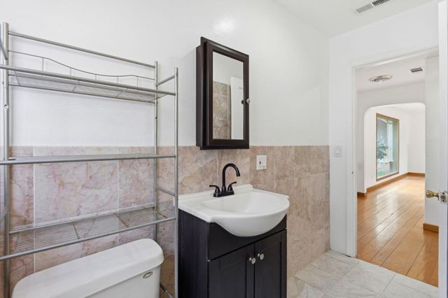 727 S I Street, Livermore, CA 94550