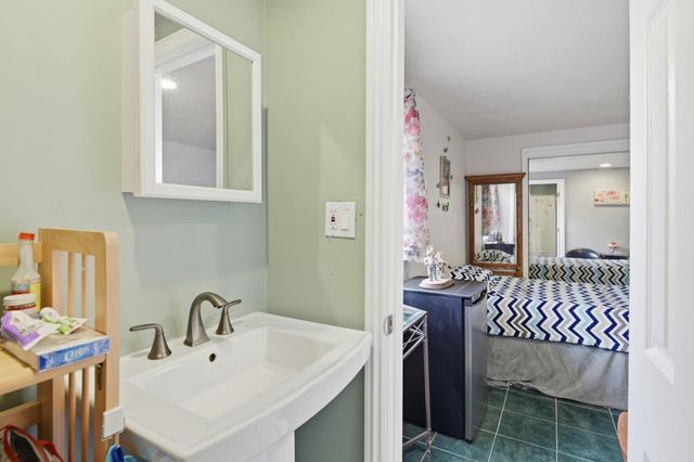 727 S I Street, Livermore, CA 94550
