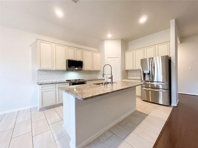 21205 Timber Bluff Lane, Porter, TX 77365