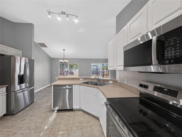 14309 GOLDEN VIEW DRIVE, Grand Island, FL 32735