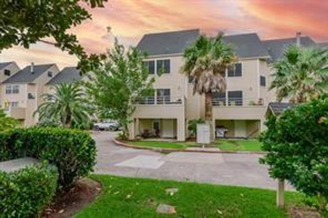 896 Davis Road, League City, TX 77573