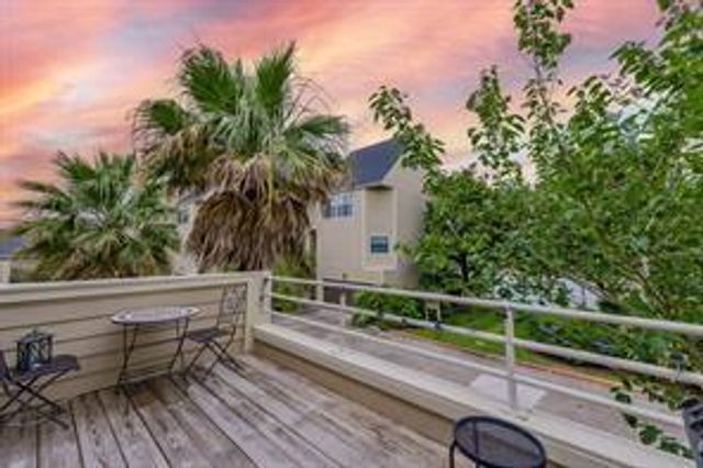 896 Davis Road, League City, TX 77573