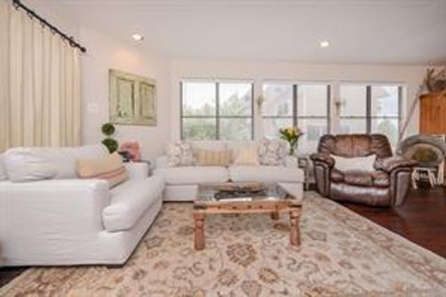 896 Davis Road, League City, TX 77573