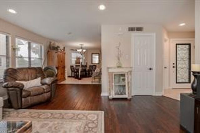 896 Davis Road, League City, TX 77573