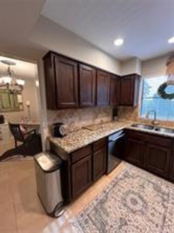 896 Davis Road, League City, TX 77573