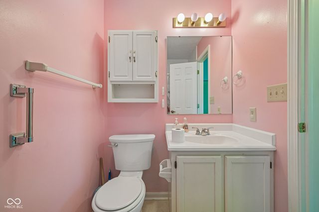 1745 N Wellesley Commons, Indianapolis, IN 46219