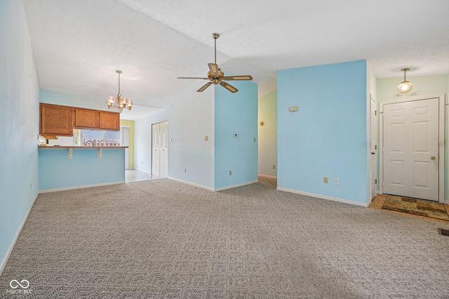 1745 N Wellesley Commons, Indianapolis, IN 46219