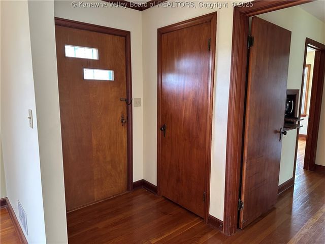 2515 Mount Vernon Avenue, Point Pleasant, WV 25550