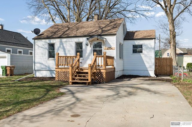 2004 Main Street, Bellevue, NE 68005