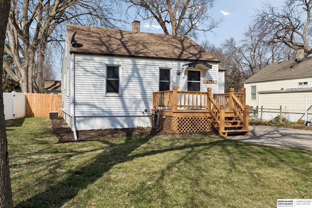 2004 Main Street, Bellevue, NE 68005