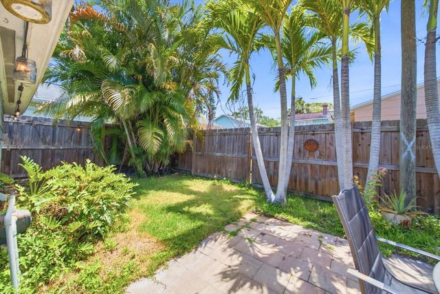 5617 30TH AVENUE S, Gulfport, FL 33707