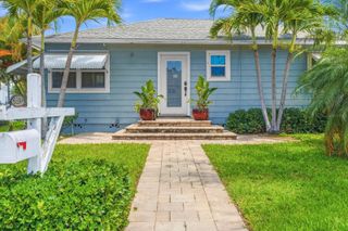 5617 30TH AVENUE S, Gulfport, FL 33707