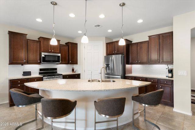 26128 W ROSEMONTE Drive, Buckeye, AZ 85396