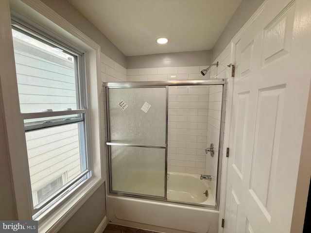 163 TREMONT ST, Trenton, NJ 08611