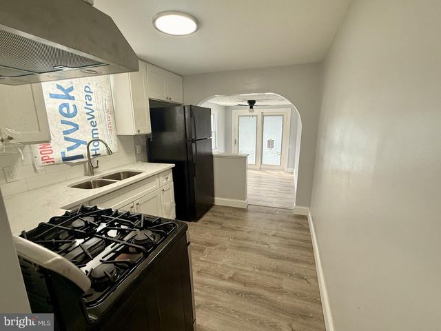 163 TREMONT ST, Trenton, NJ 08611