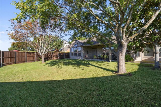 518 Shannon Drive, Rockwall, TX 75087