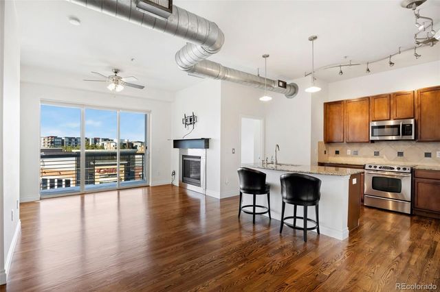 10111 Inverness Main Street 228, Englewood, CO 80112