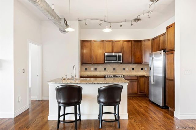 10111 Inverness Main Street 228, Englewood, CO 80112