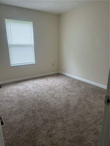 862 Sunset Cir, Cranberry Twp, PA 16033