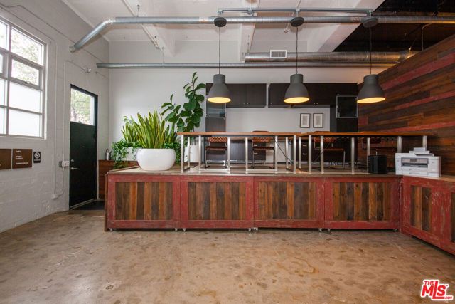 530 Molino Street 113, Los Angeles, CA 90013