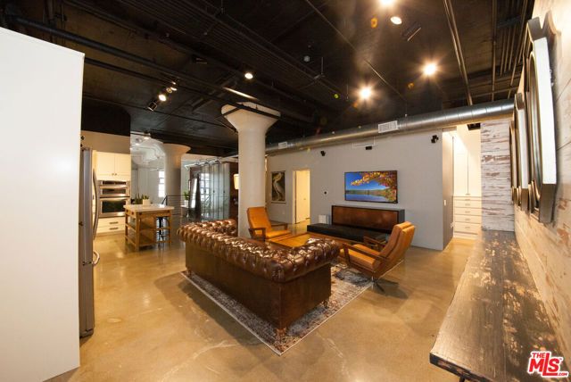 530 Molino Street 113, Los Angeles, CA 90013