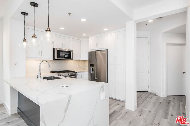 13075 Pacific 317, Playa Vista, CA 90094