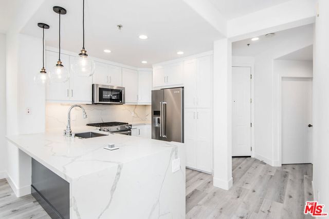 13075 Pacific 317, Playa Vista, CA 90094