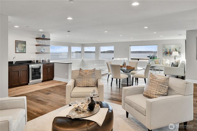 16404 75th Place W, Edmonds, WA 98026