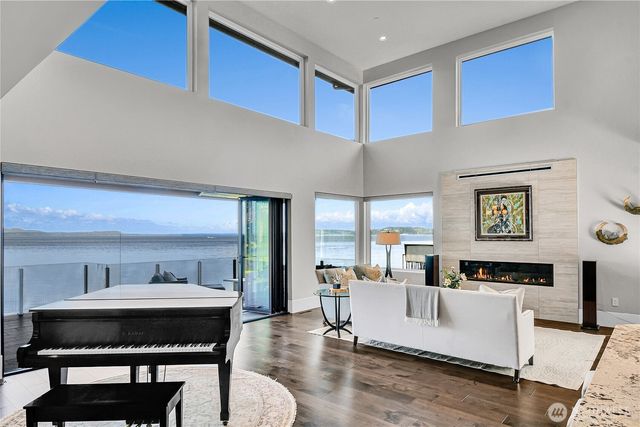 16404 75th Place W, Edmonds, WA 98026